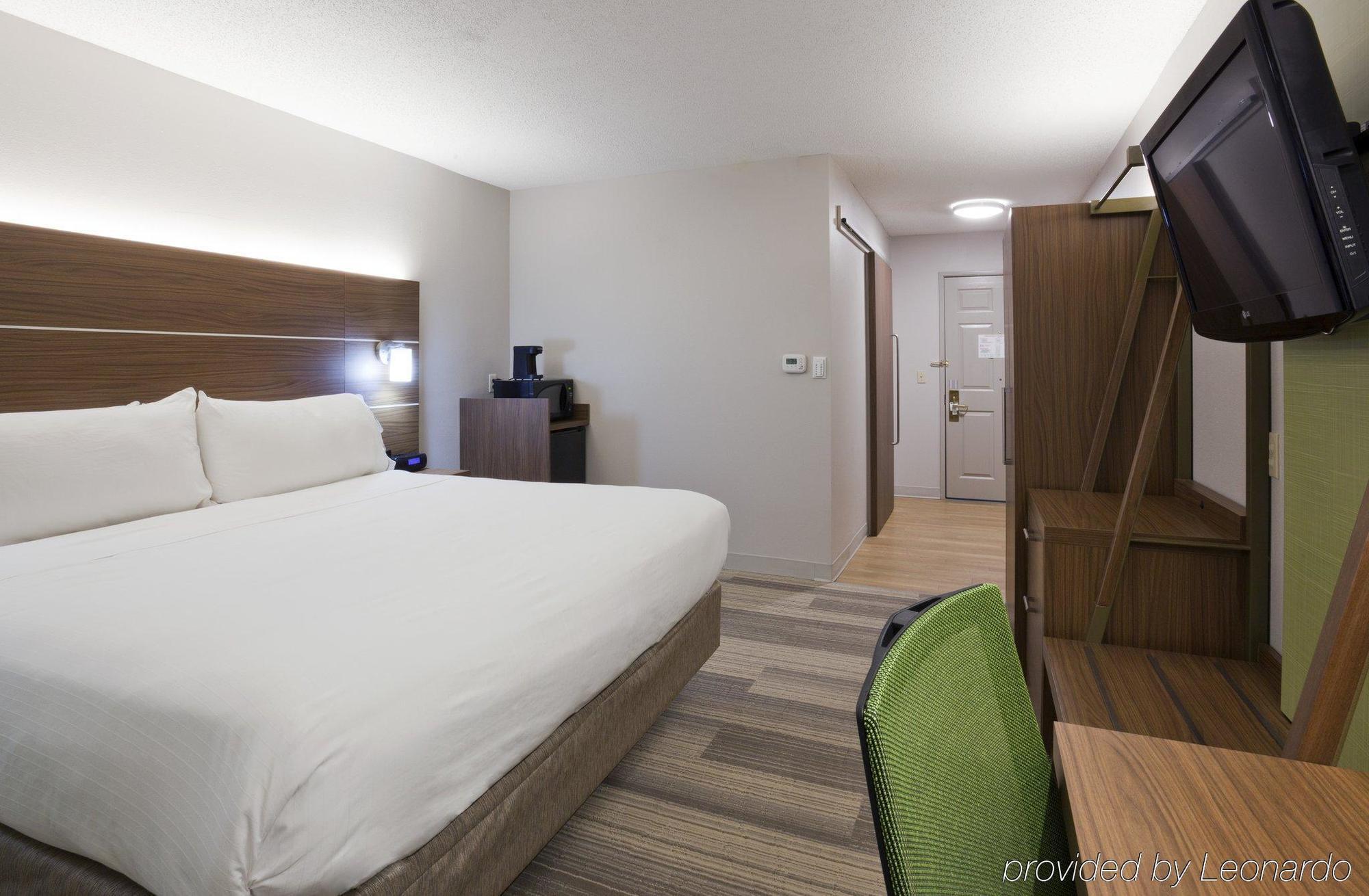 Holiday Inn Express Hotel & Suites Minneapolis-Golden Valley By Ihg Сейнт Луис Парк Екстериор снимка