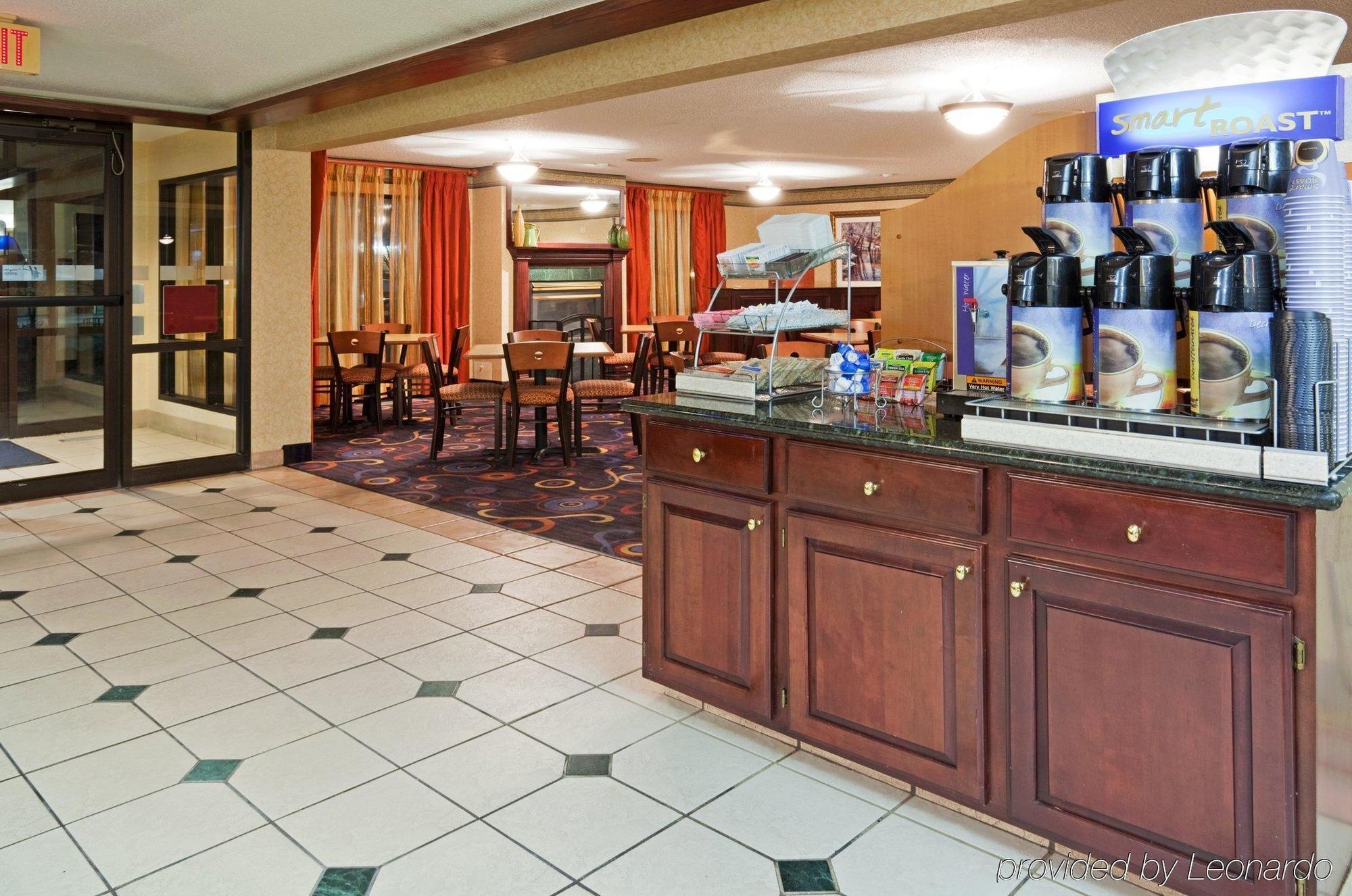 Holiday Inn Express Hotel & Suites Minneapolis-Golden Valley By Ihg Сейнт Луис Парк Ресторант снимка